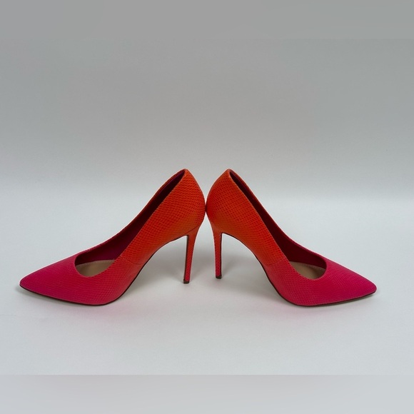 Women's Avalyn Pump - Picture 5 of 5